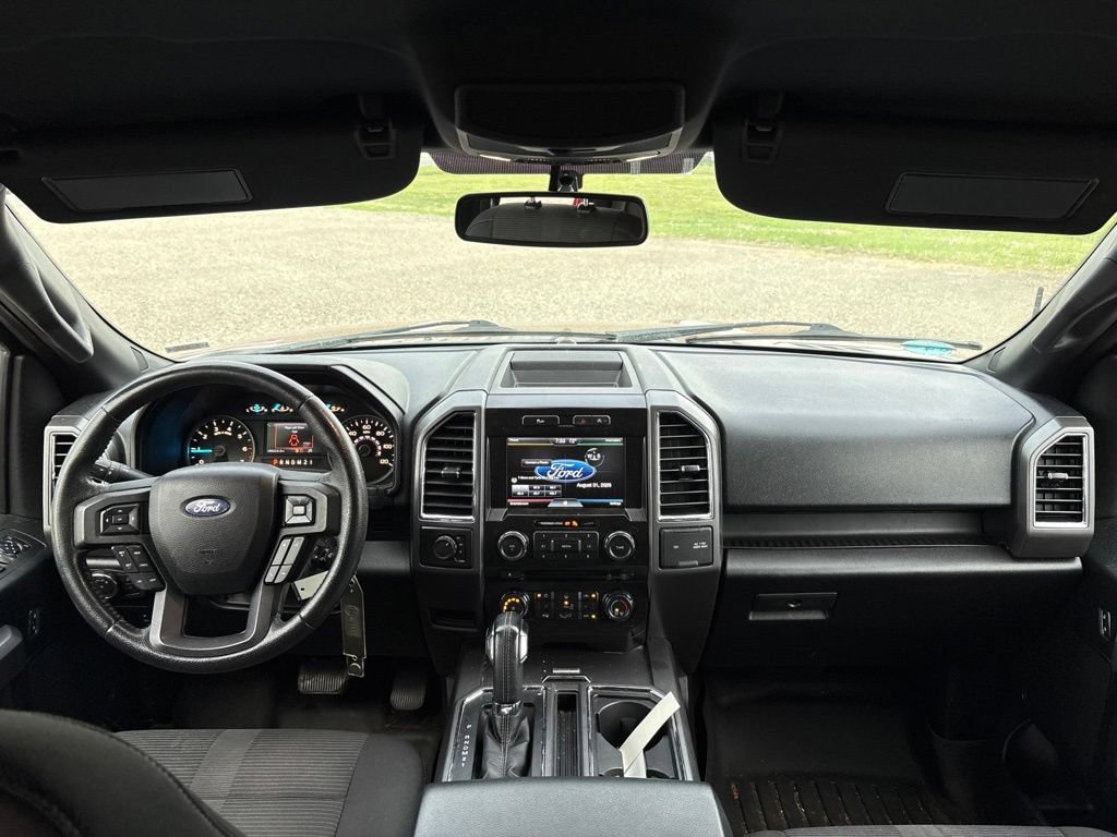 Used 2015 Ford F150 XLT w/ Equipment Group 302A Luxury AWD/4WD image 20