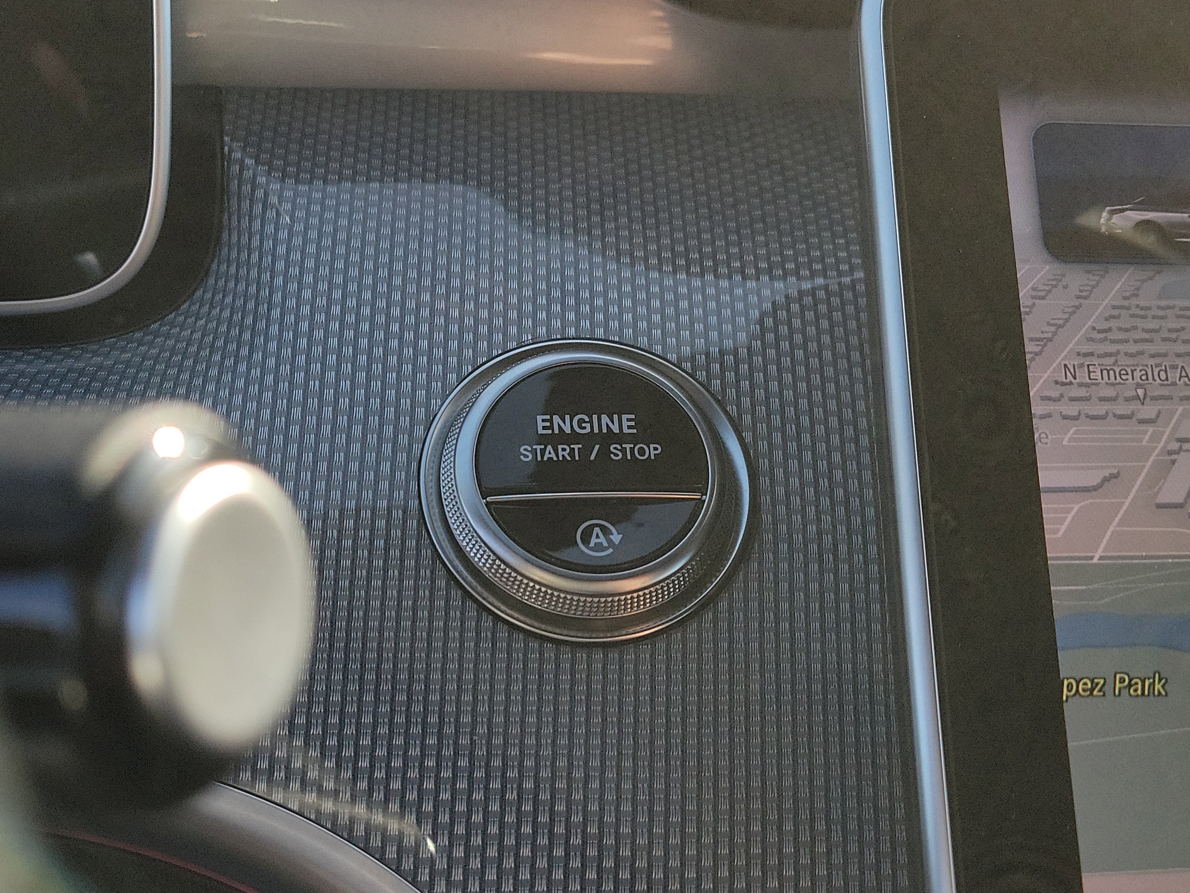 Certified 2025 Mercedes-Benz CLE 450 4MATIC Cabriolet image 30