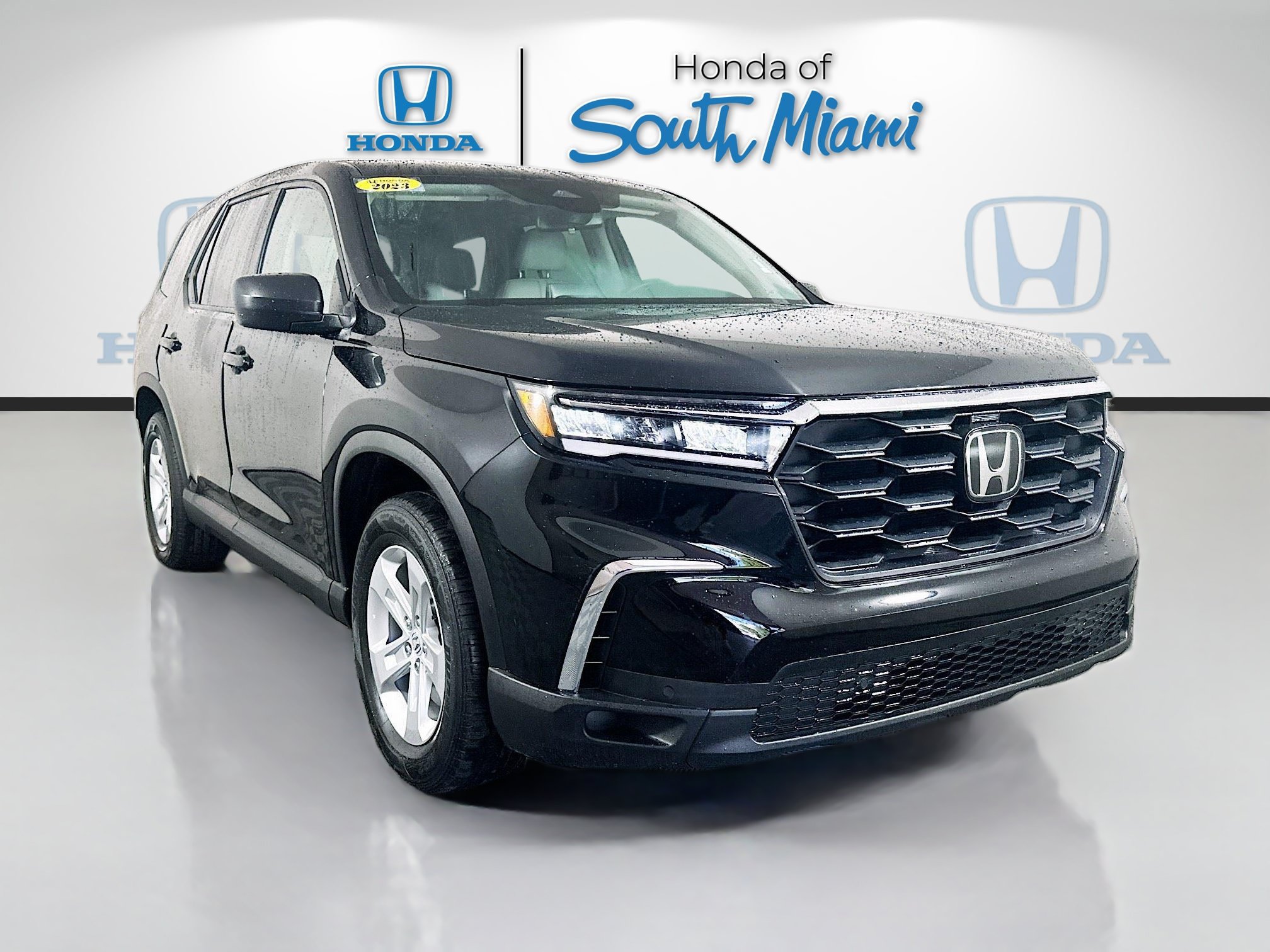 Used 2023 Honda Pilot LX