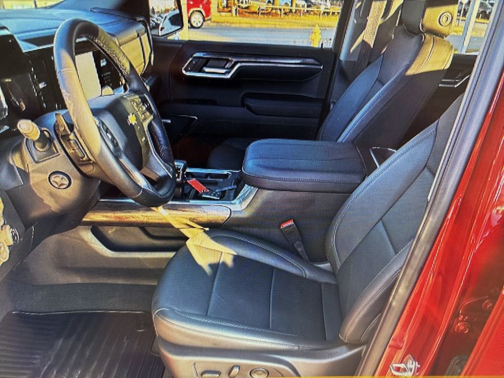 Used 2024 Chevrolet Silverado 1500 LTZ w/ Technology Package image 13