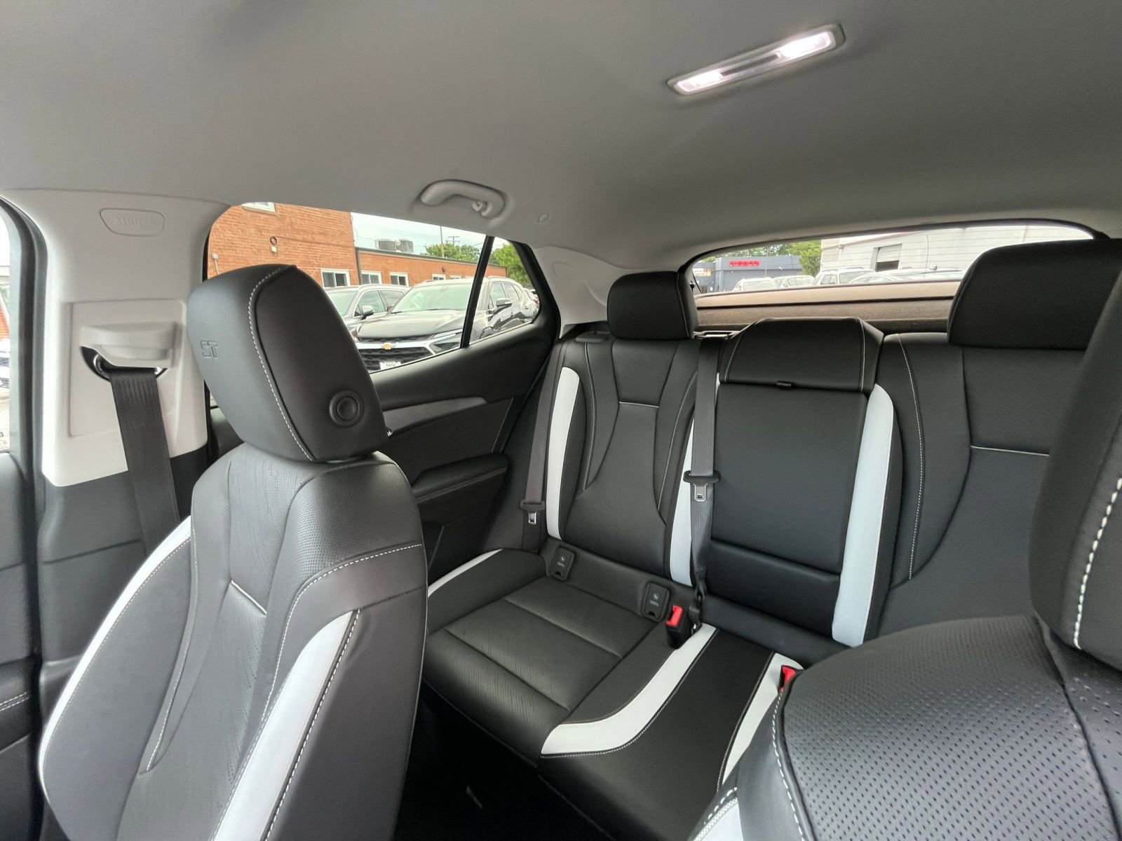 Used 2024 Buick Envision Sport Touring image 45