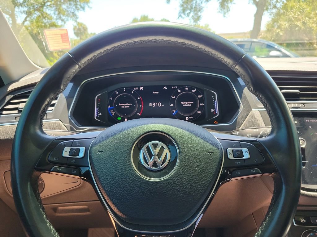Used 2019 Volkswagen Tiguan SEL image 19