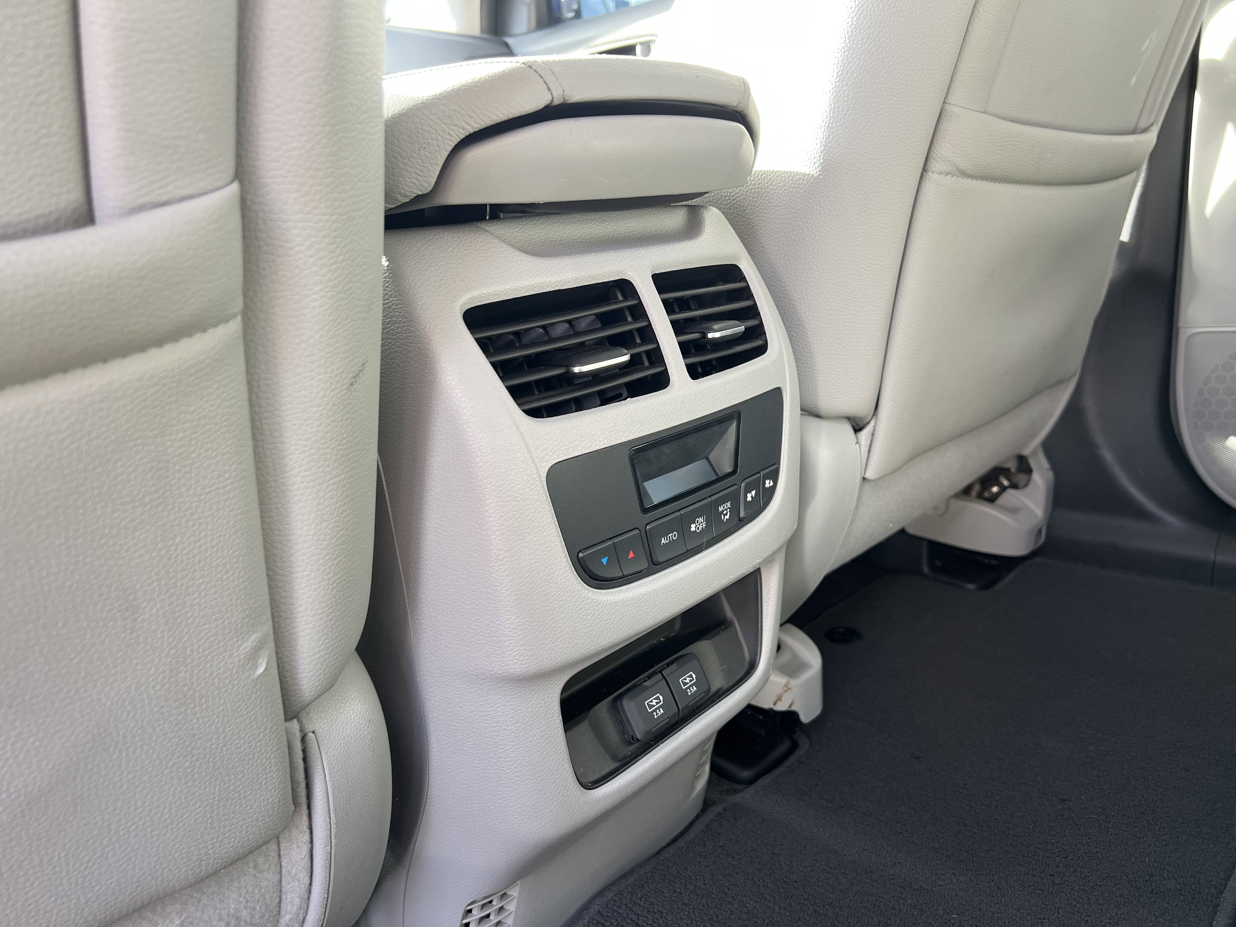 Used 2017 Acura MDX SH-AWD SPORT UTILITY 4D image 30