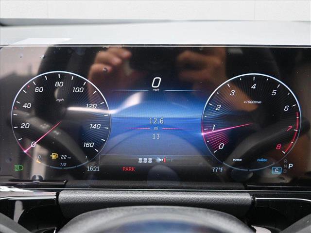 New 2025 Mercedes-Benz GLA 250 4MATIC image 17
