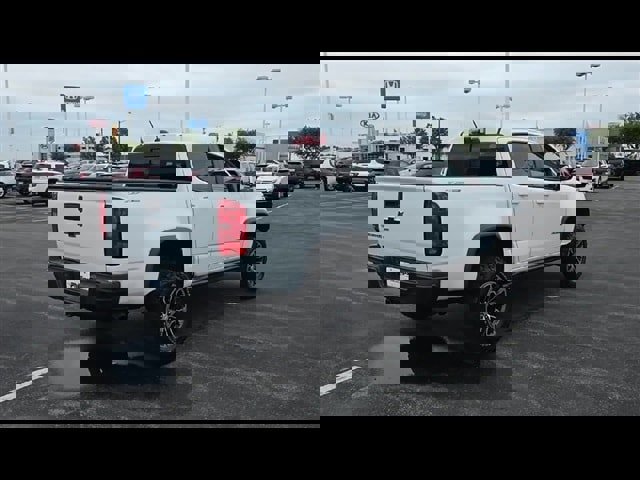 Used 2018 Chevrolet Colorado ZR2 image 8