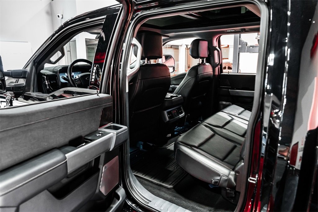 Used 2023 Ford F250 Lariat w/ Lariat Ultimate Package image 21