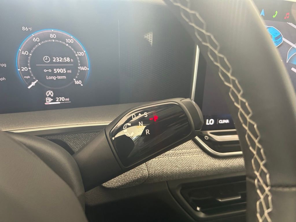 Used 2025 Volkswagen Tiguan S image 22