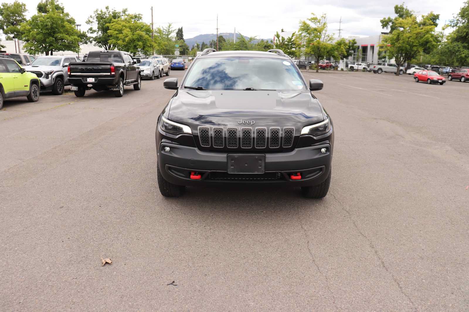 Used 2019 Jeep Cherokee Trailhawk AWD/4WD video 2