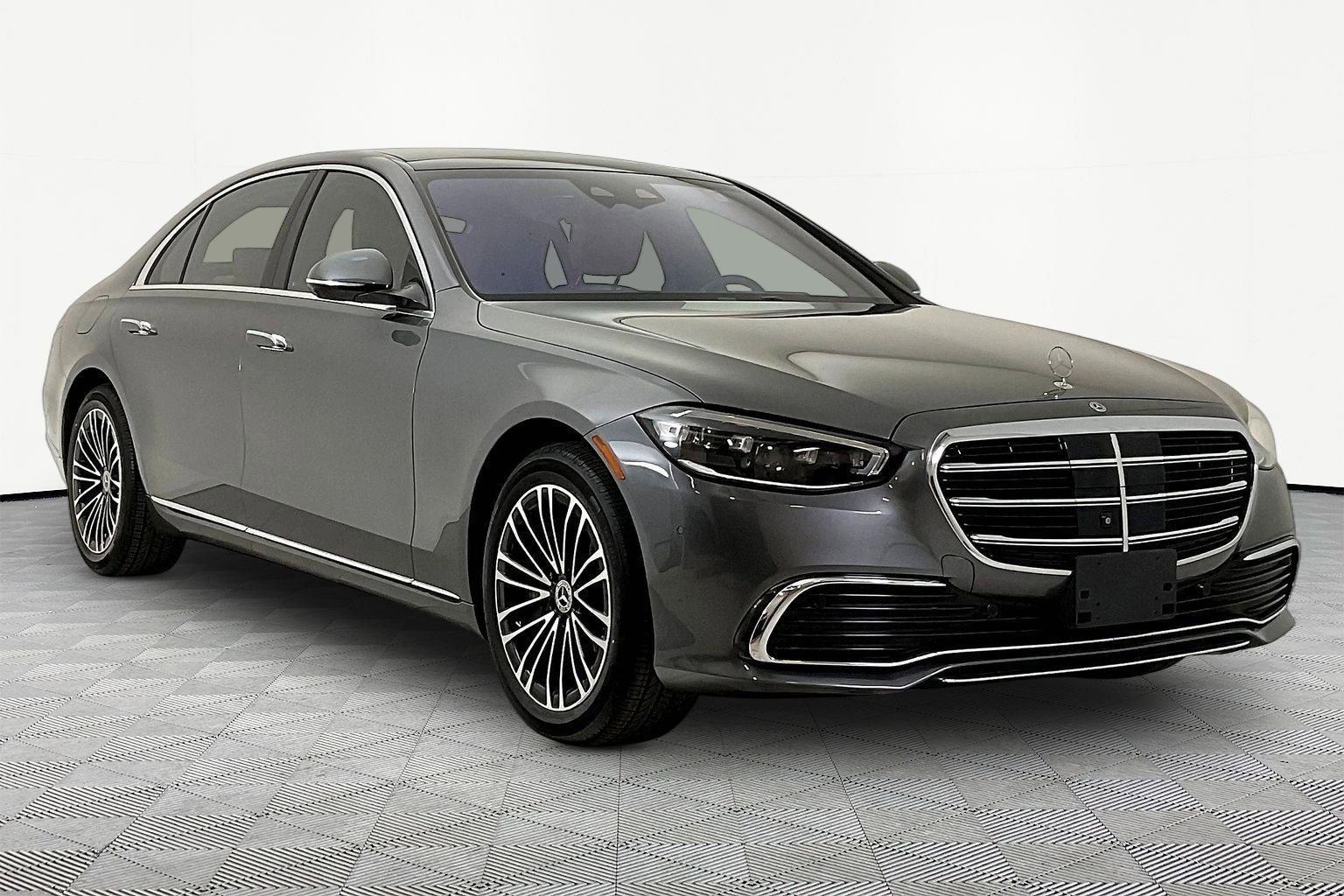 Certified 2023 Mercedes-Benz S 500 4MATIC image 3