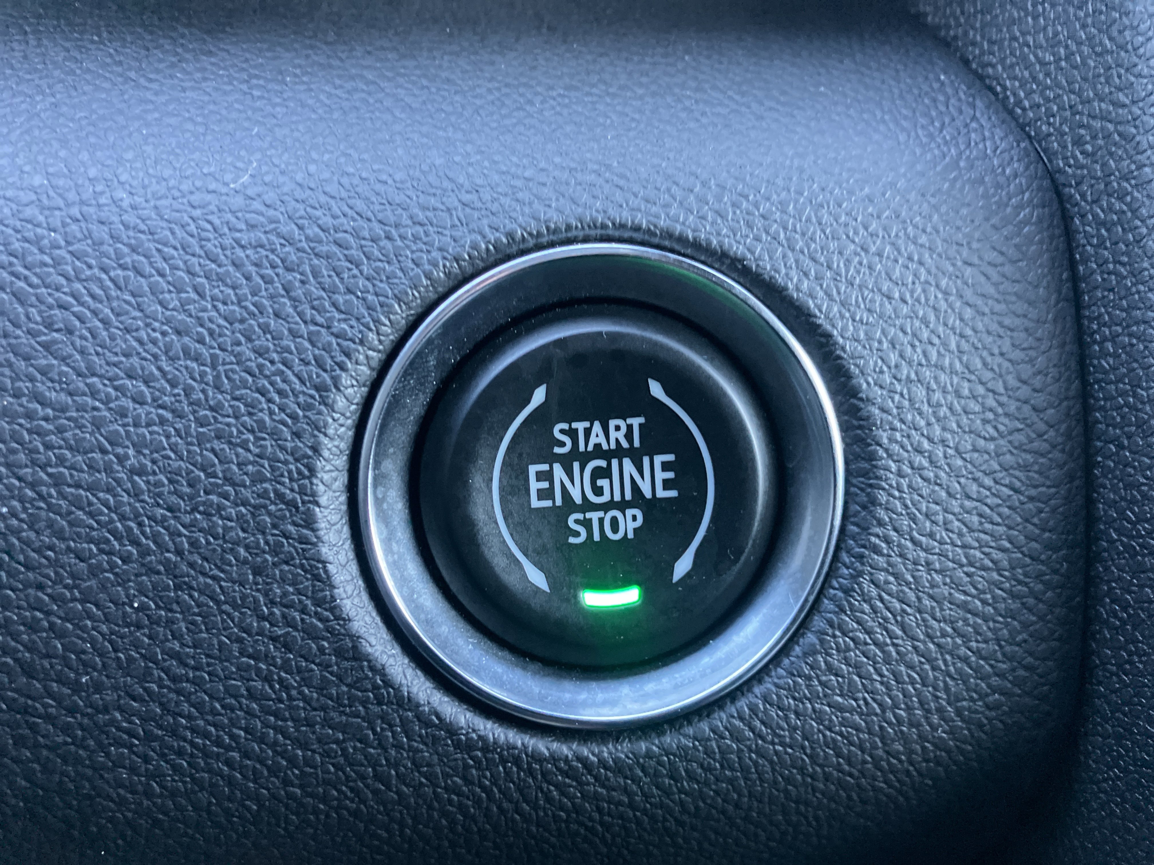 Used 2025 GMC Acadia Elevation image 32