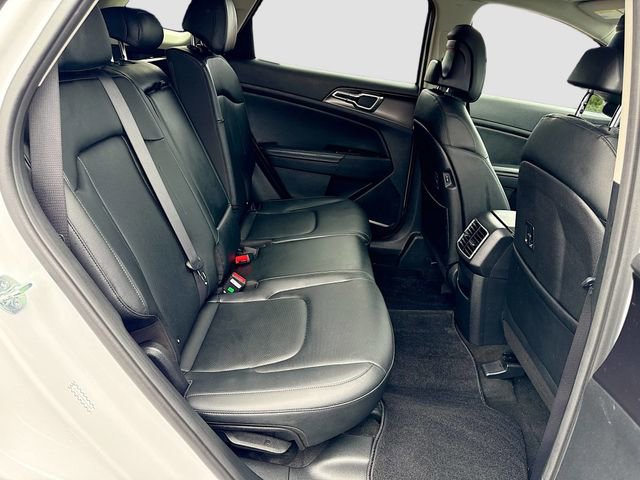 Certified 2024 Kia Sportage EX image 31
