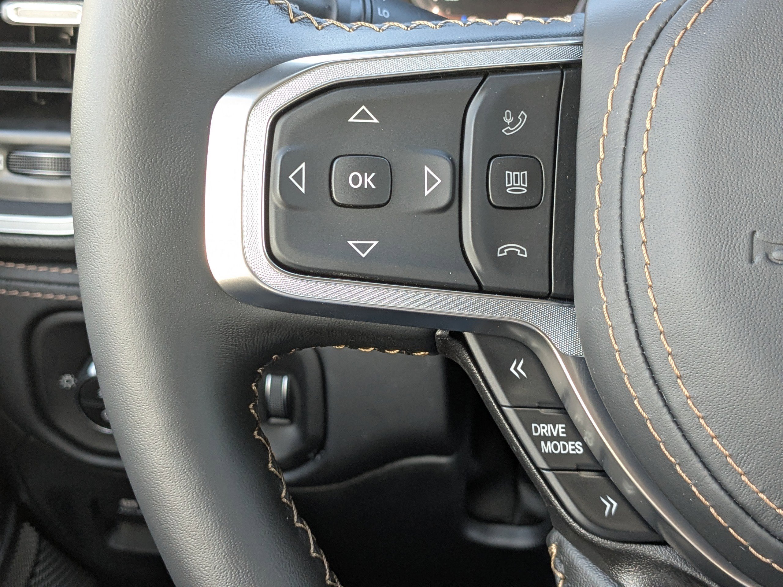 New 2026 RAM 1500 Tungsten AWD/4WD image 32