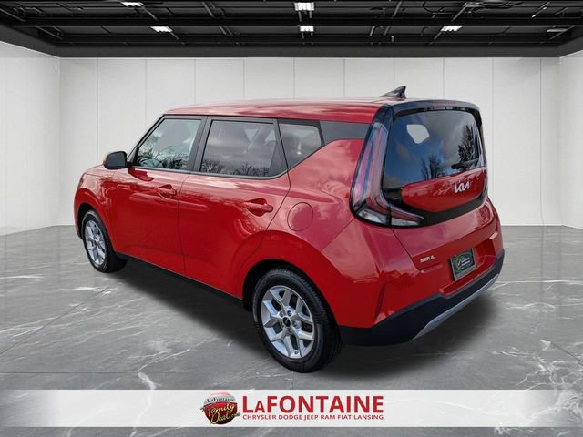 Used 2024 Kia Soul LX w/ Option Group 015 image 3