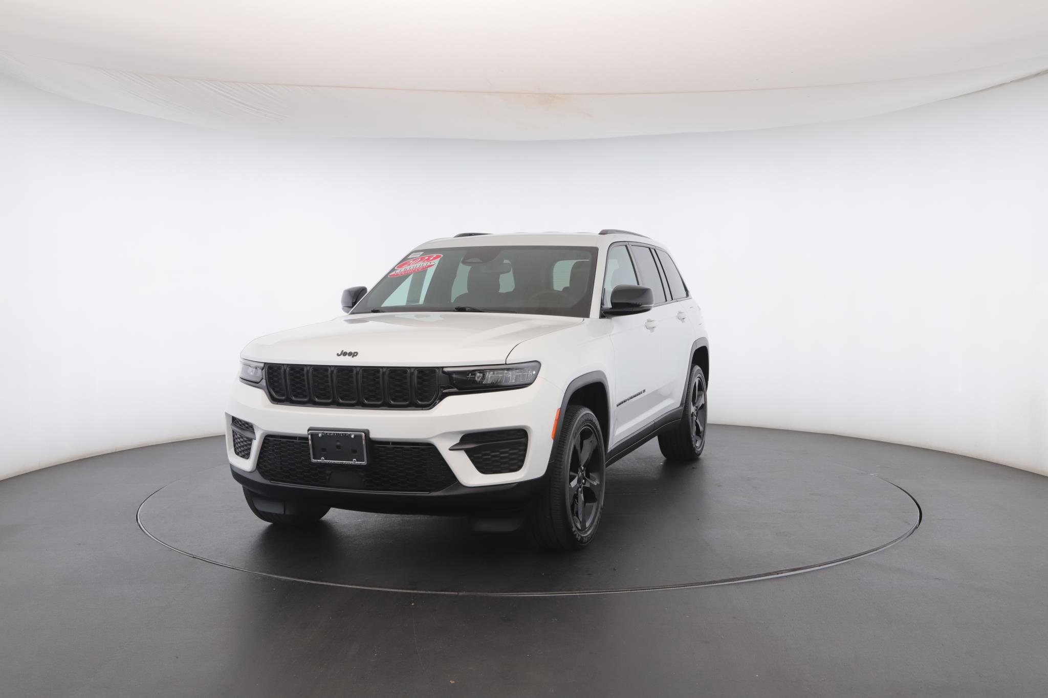 Used 2023 Jeep Grand Cherokee Altitude image 39