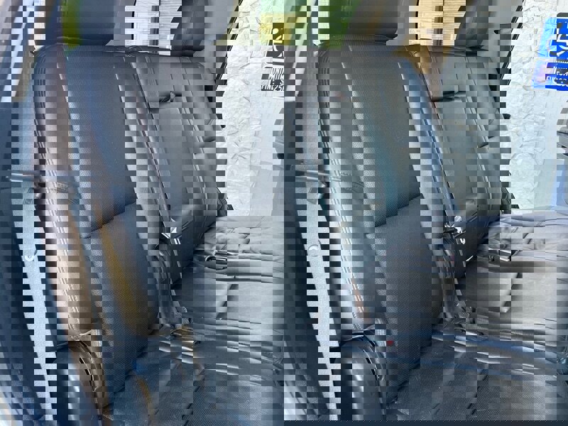 Used 2013 GMC Yukon Denali image 39