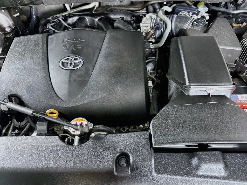 Certified 2019 Toyota Highlander XLE AWD/4WD image 35