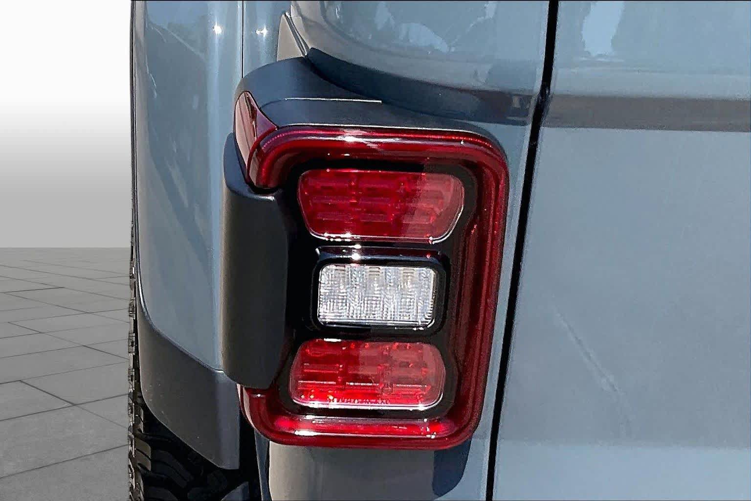 New 2026 Jeep Gladiator Mojave AWD/4WD image 14