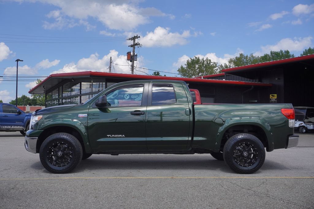 Used 2013 Toyota Tundra 4x4 Double Cab w/ Tow Pkg image 4