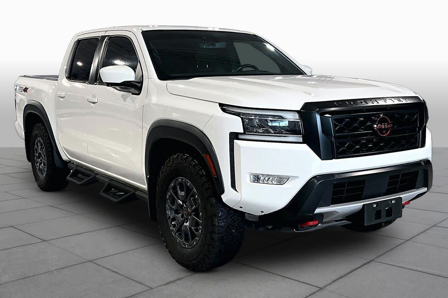 Used 2024 Nissan Frontier PRO-4X w/ Pro Premium Package AWD/4WD image 3