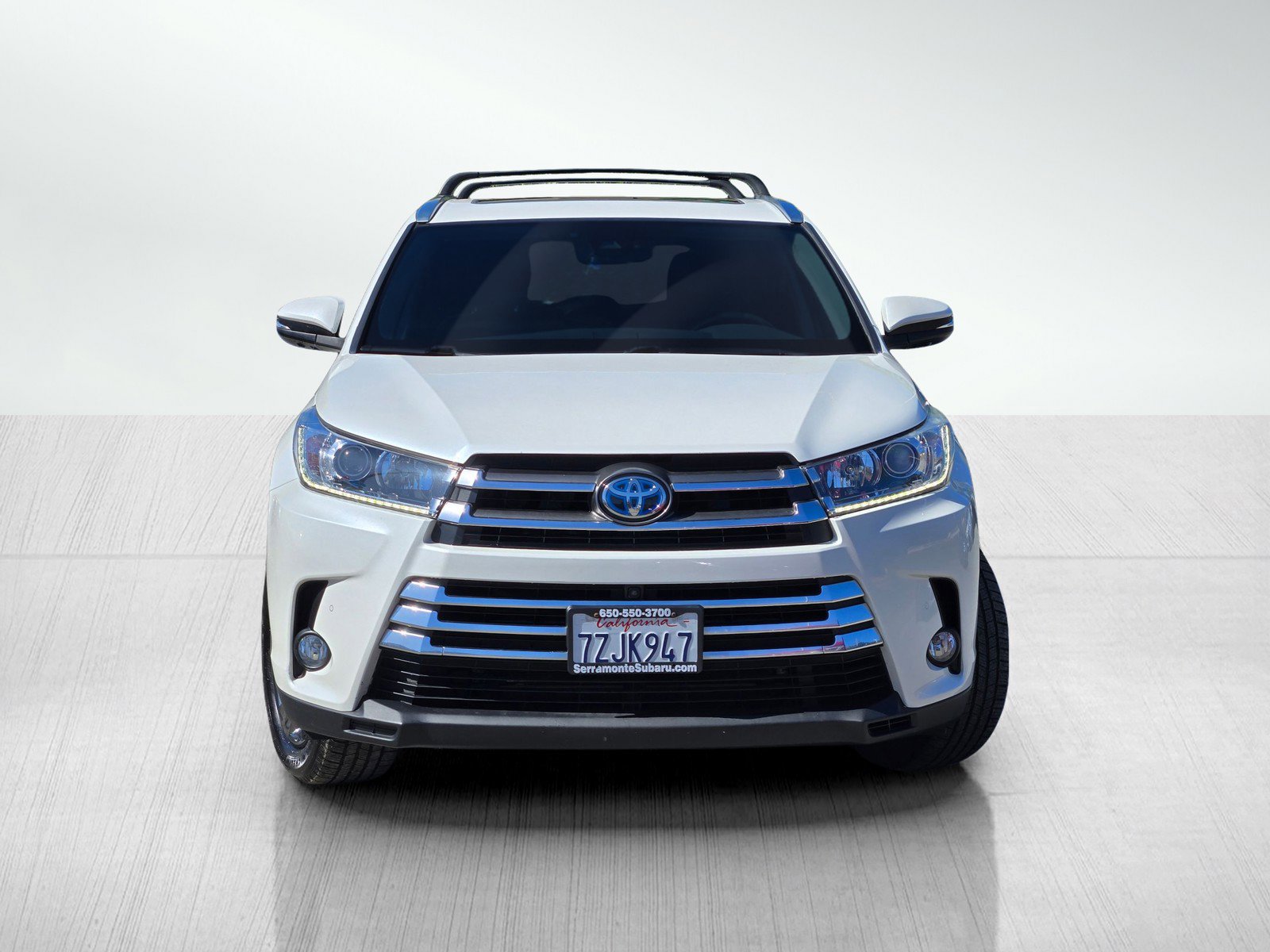 Used 2017 Toyota Highlander Limited Platinum w/ Carpet Mat Package image 2