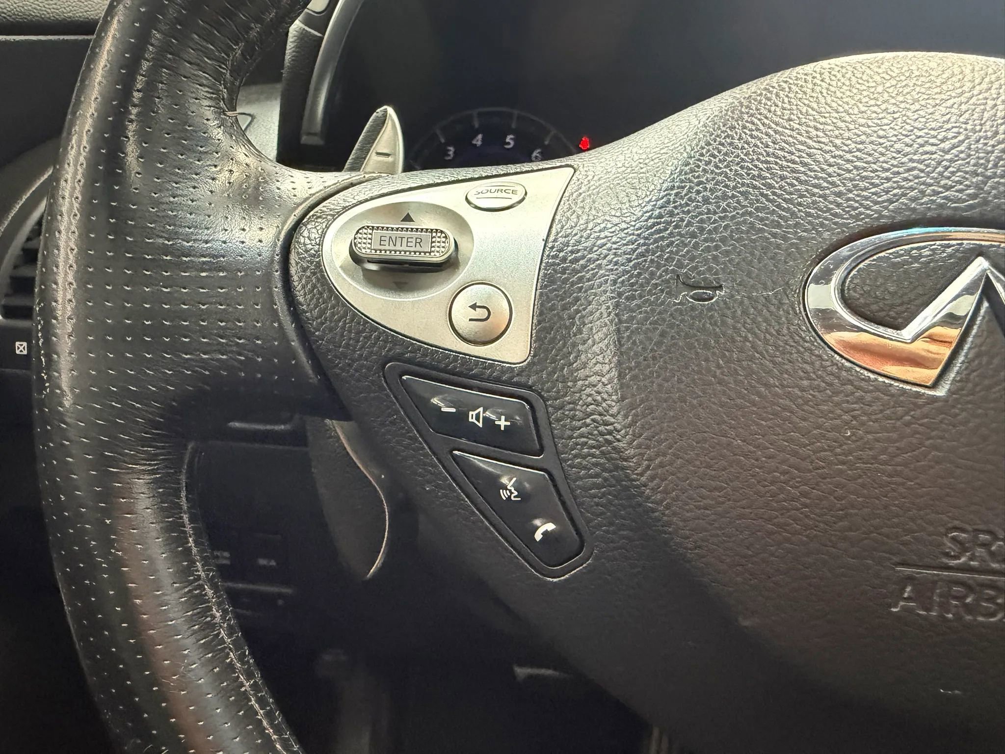 Used 2009 INFINITI FX35 AWD w/ Technology Pkg image 22