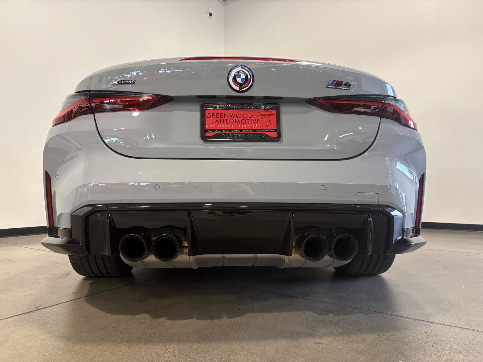 Used 2023 BMW M4 xDrive Competition w/ Executive Package AWD/4WD image 4