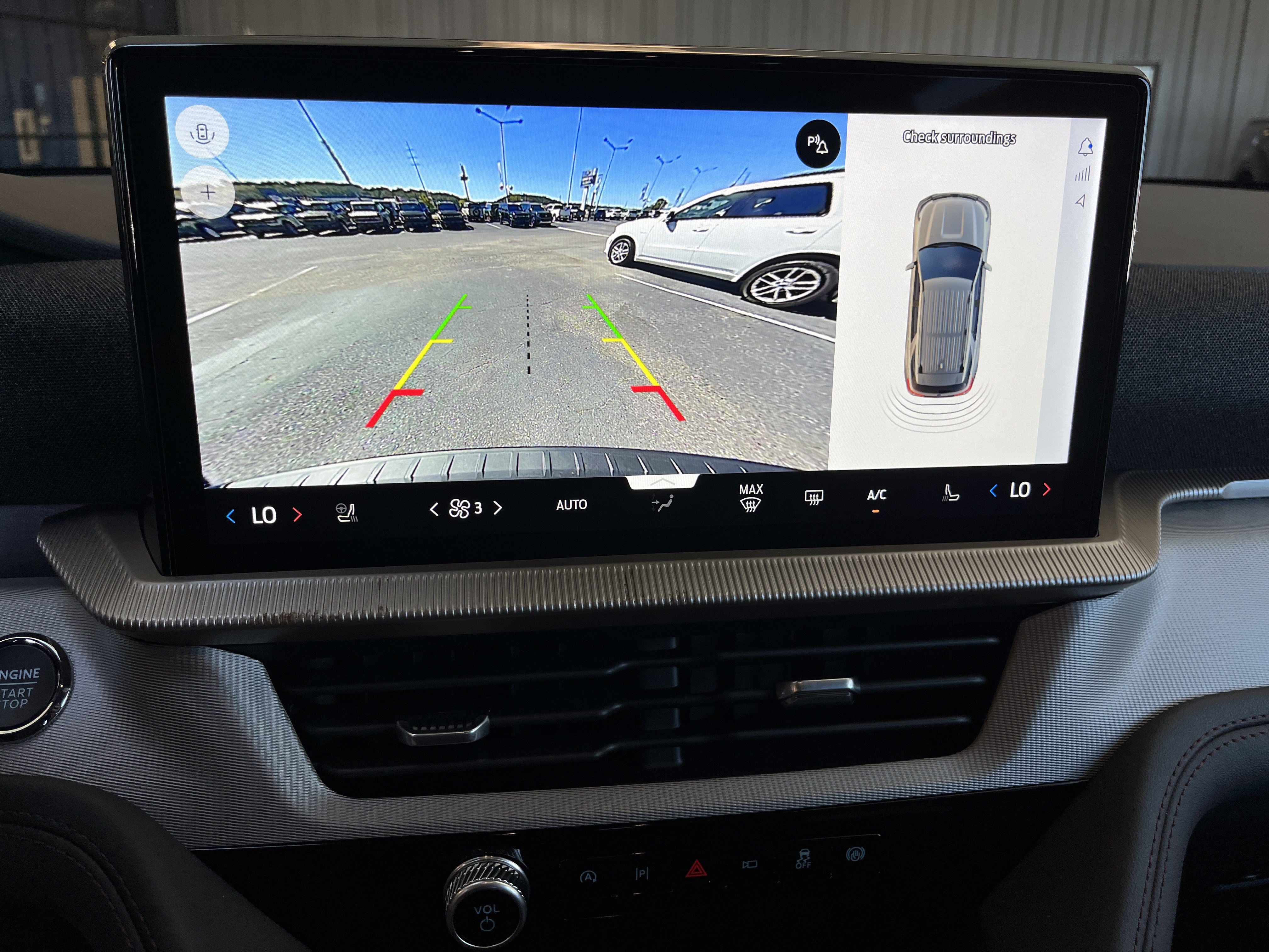New 2027 Ford Explorer Active w/ Active Comfort Package RWD image 13