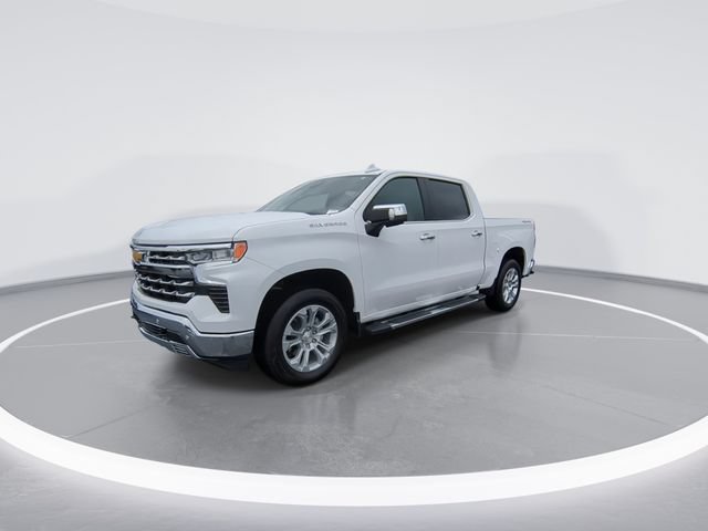 Used 2025 Chevrolet Silverado 1500 LTZ AWD/4WD image 4