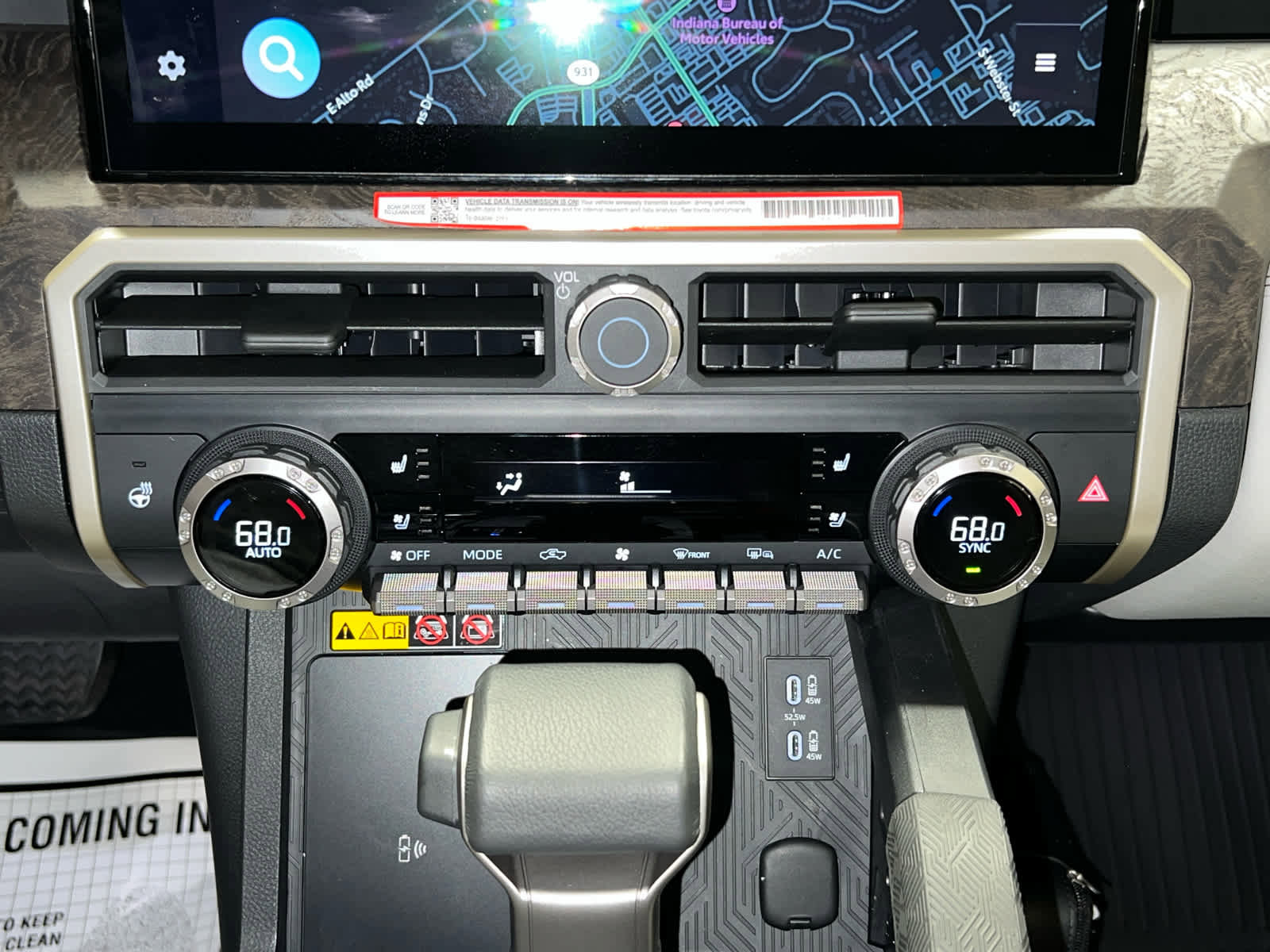 Used 2024 Toyota Tacoma Limited image 31