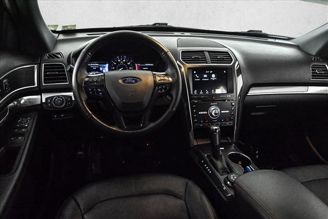 Used 2018 Ford Explorer Sport w/ Equipment Group 401A image 19