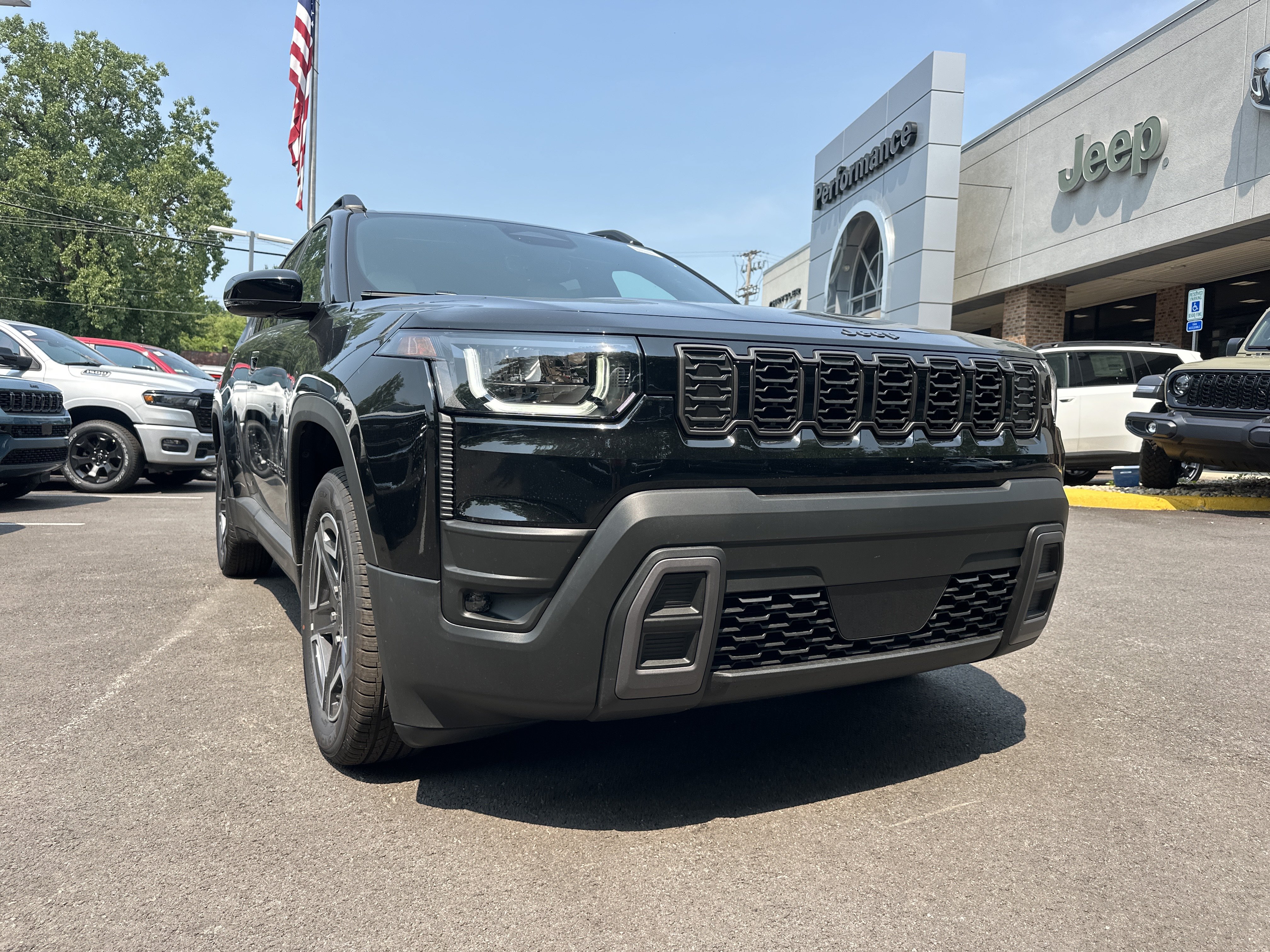 New 2026 Jeep Cherokee Limited AWD/4WD image 18