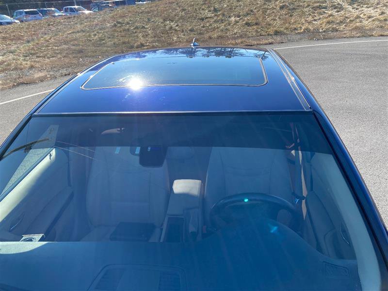 Used 2011 BMW 328i xDrive Sedan AWD/4WD image 17