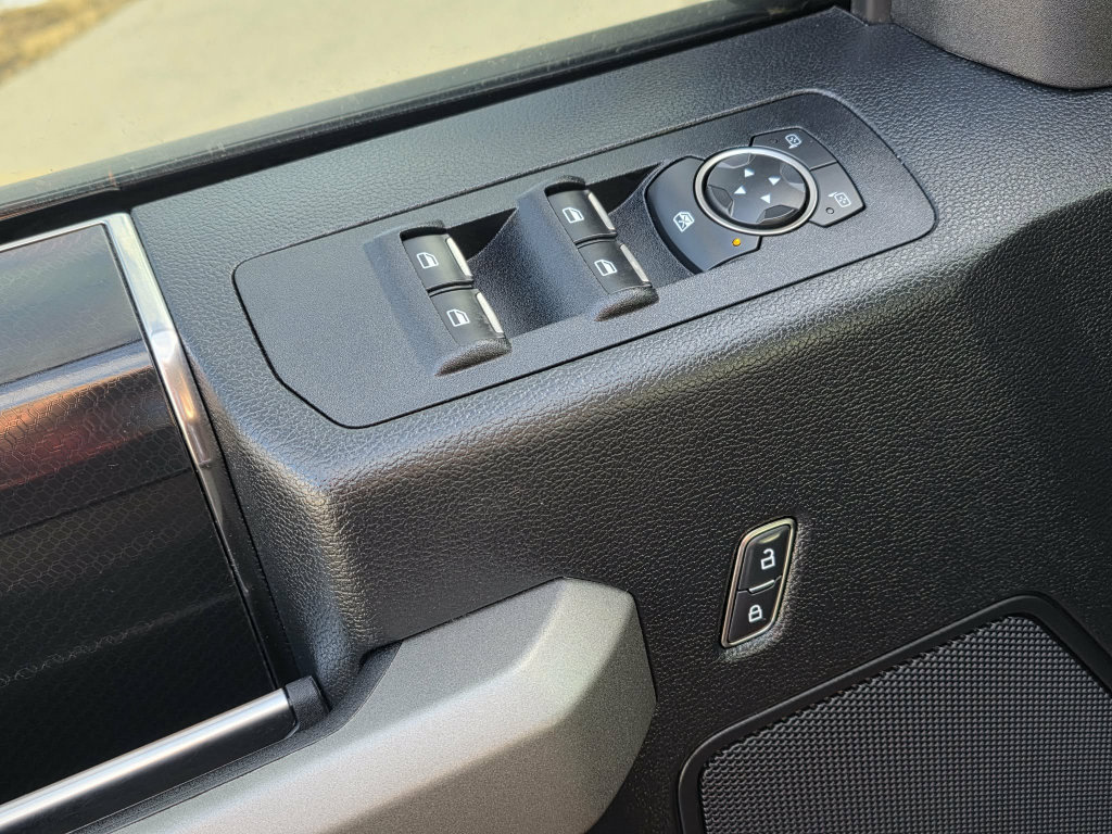 Used 2018 Ford F150 Raptor w/ Equipment Group 801A Mid image 17