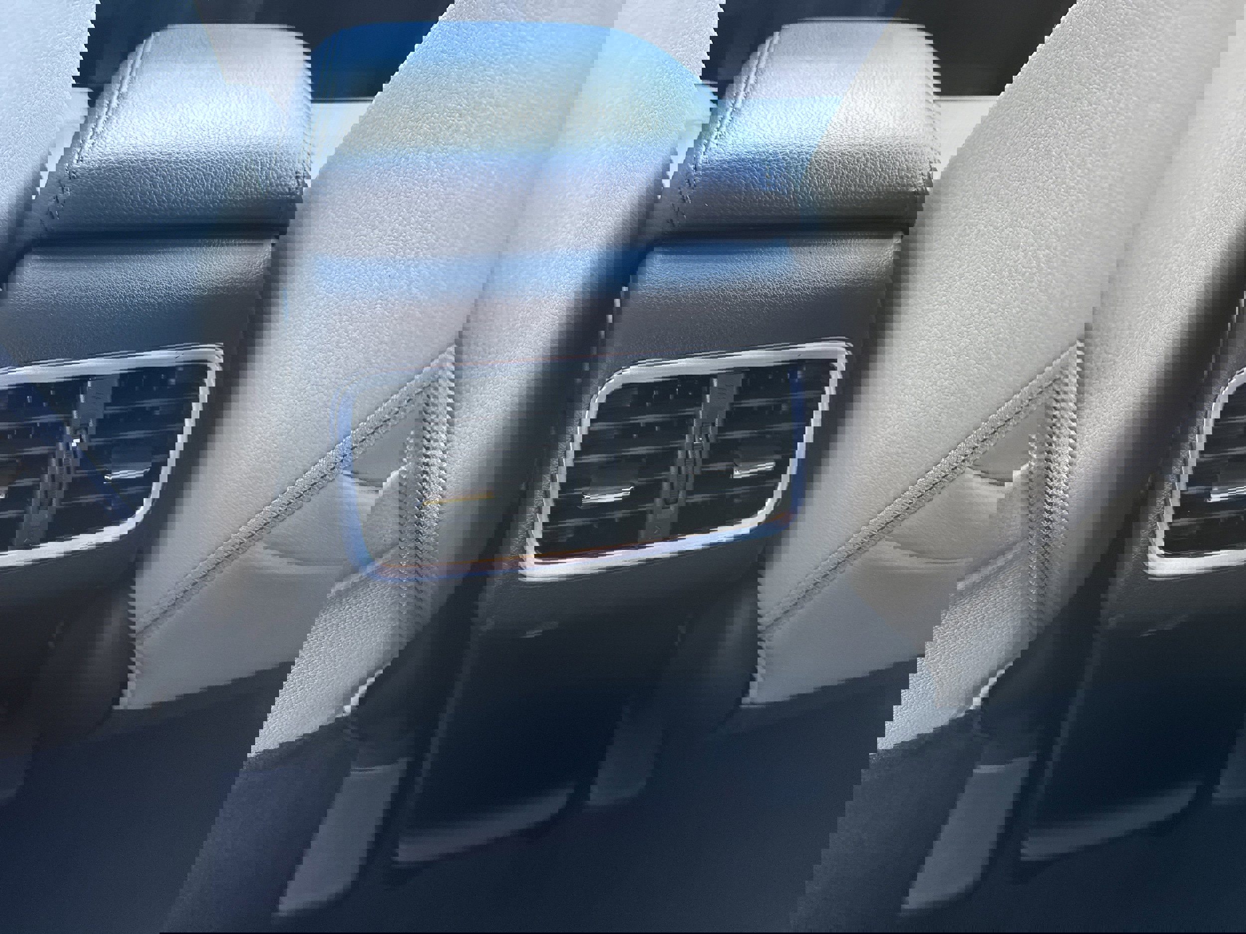 Used 2015 Honda CR-V EX-L image 16