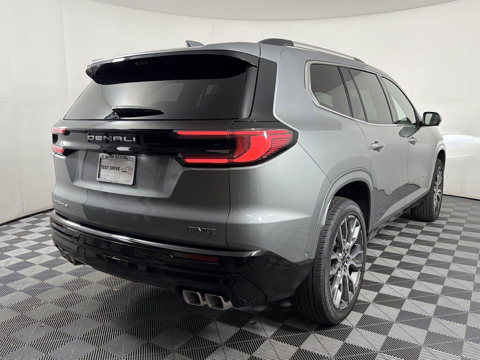 New 2026 GMC Acadia Denali Ultimate FWD image 6