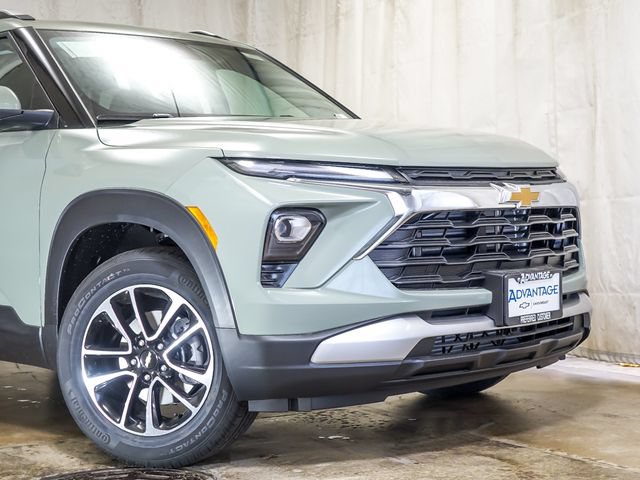 New 2026 Chevrolet TrailBlazer LT FWD image 3