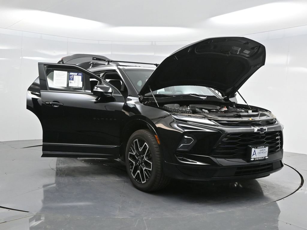 Used 2024 Chevrolet Blazer RS w/ Driver Confidence II Package FWD image 23