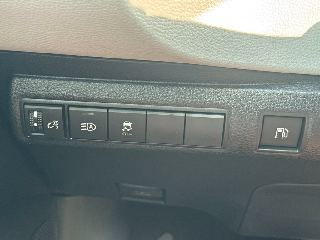 New 2026 Toyota Corolla SE w/ SE Premium Package AWD/4WD image 29