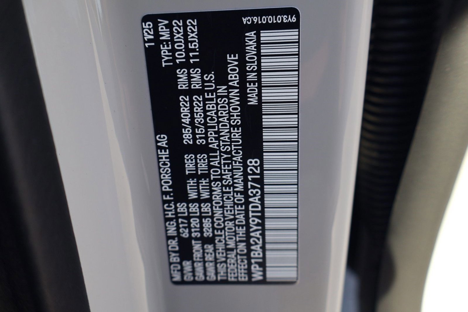 New 2026 Porsche Cayenne Coupe image 29