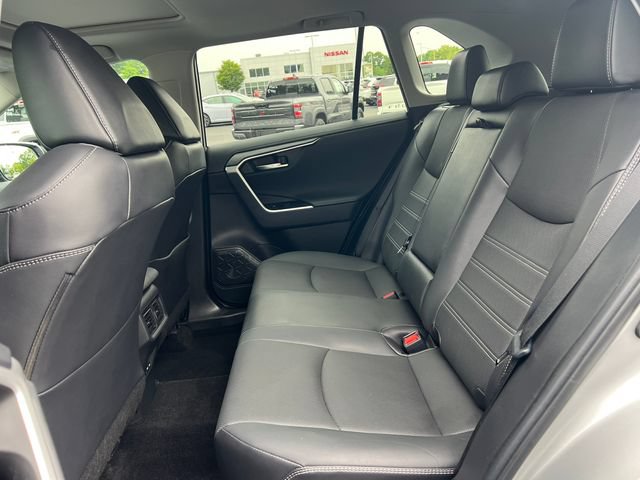 Used 2022 Toyota RAV4 Limited AWD/4WD image 5
