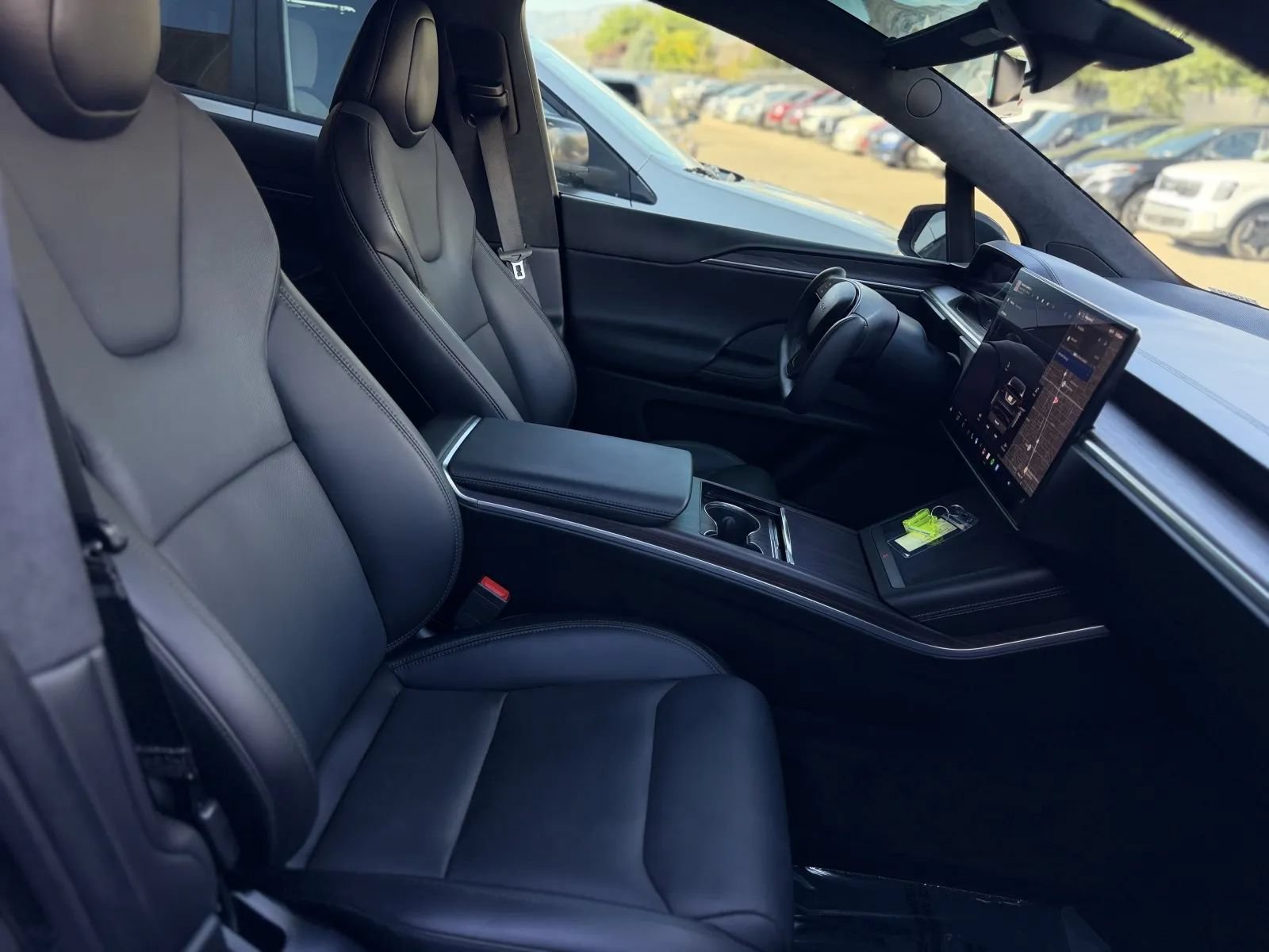 Used 2024 Tesla Model X AWD/4WD image 18