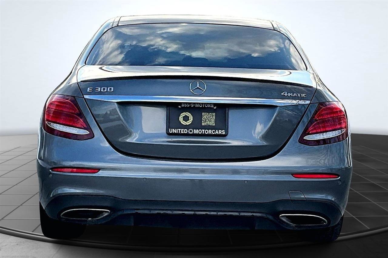 Used 2018 Mercedes-Benz E 300 4MATIC w/ Premium 1 Package image 5