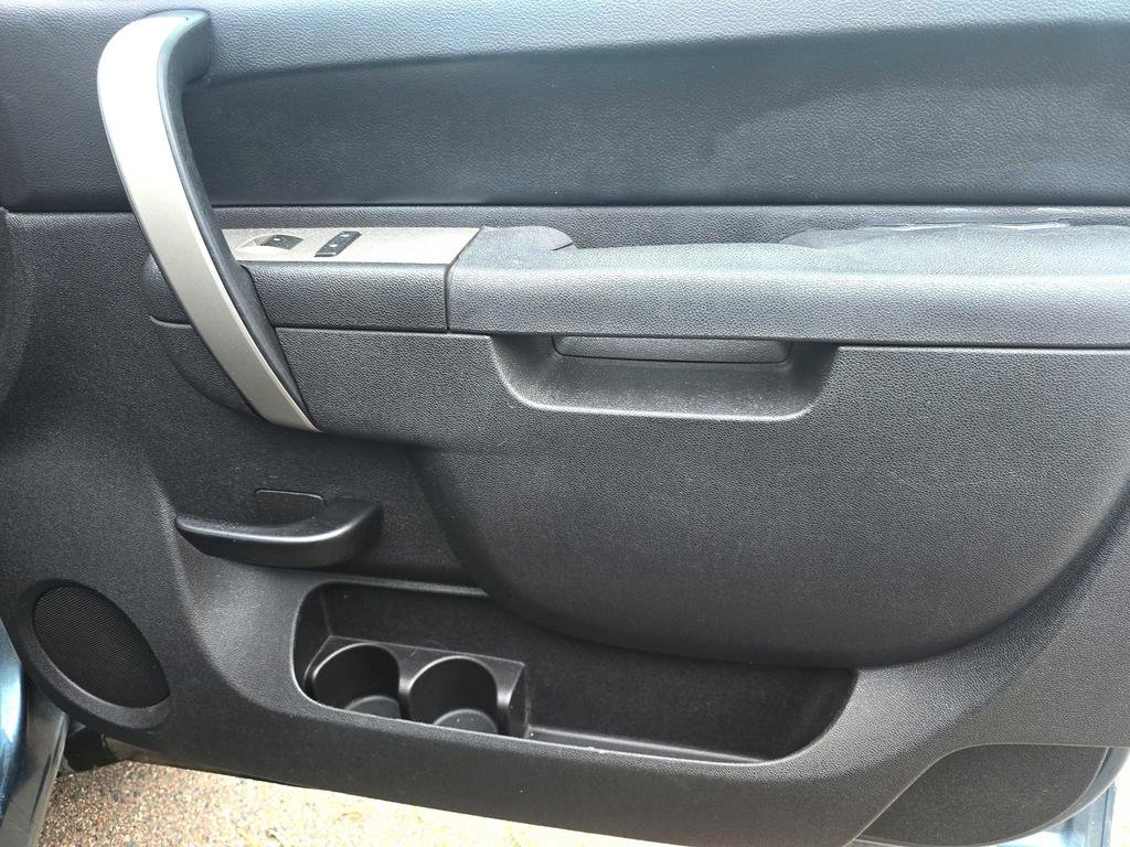 Used 2010 Chevrolet Silverado 1500 LT w/ Power Pack Plus image 24