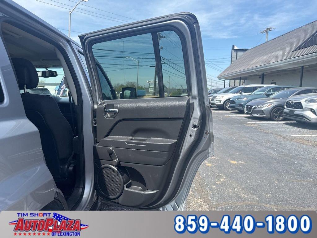 Used 2017 Jeep Patriot Sport image 24