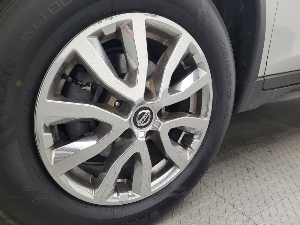 Used 2019 Nissan Rogue SV AWD/4WD image 31