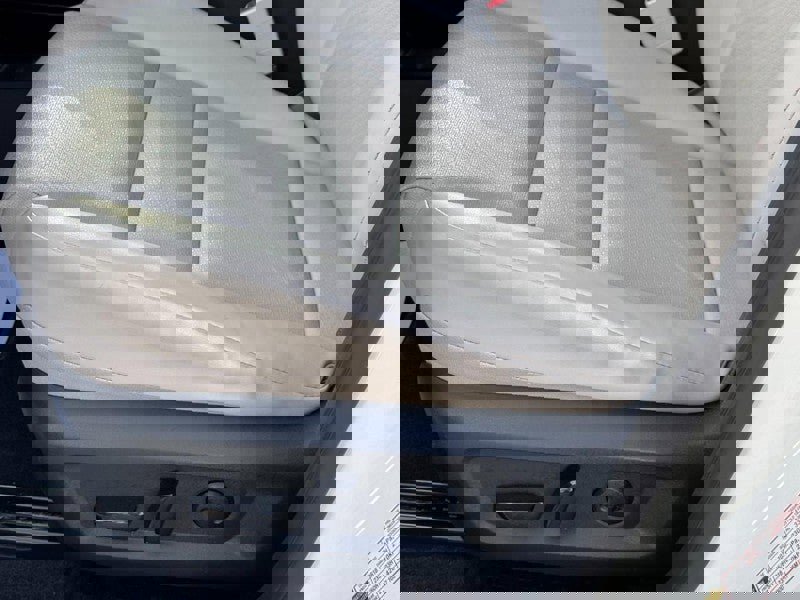 Used 2023 Nissan Rogue SV w/ SV Premium Package image 26