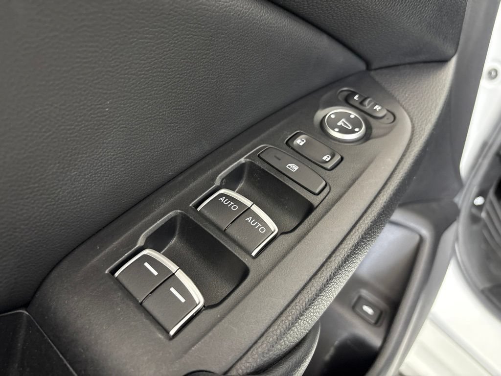 Used 2022 Honda Accord LX image 19