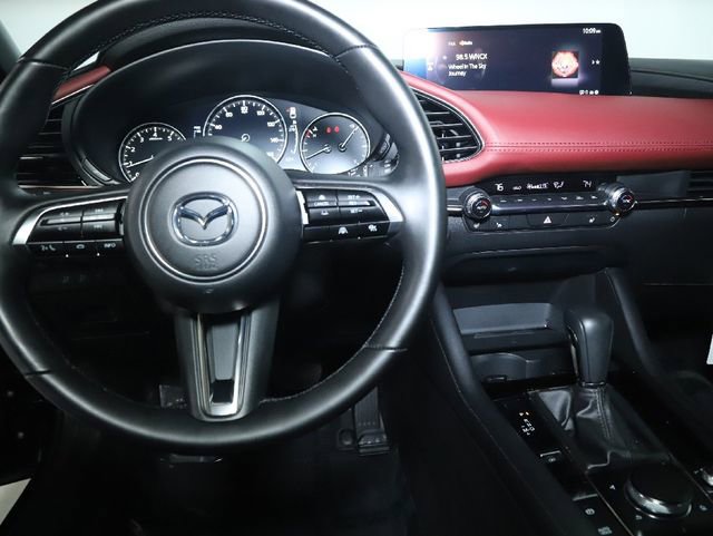Used 2025 MAZDA MAZDA3 Hatchback w/Premium Plus Pkg image 33
