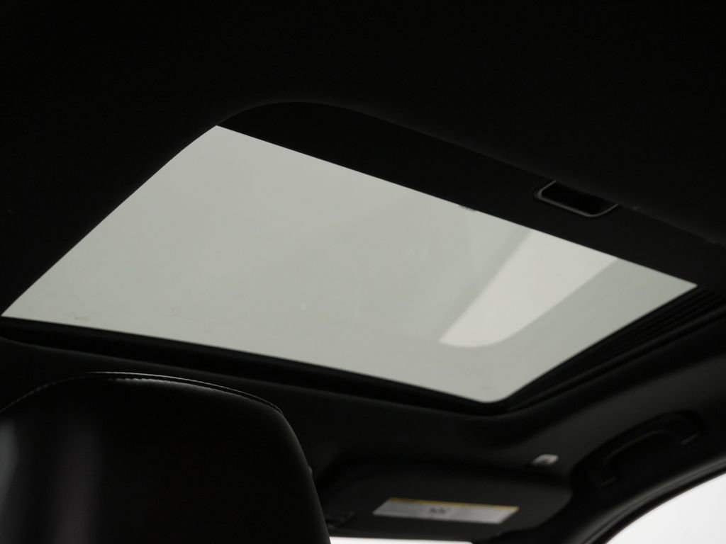 Used 2022 Dodge Durango GT image 4