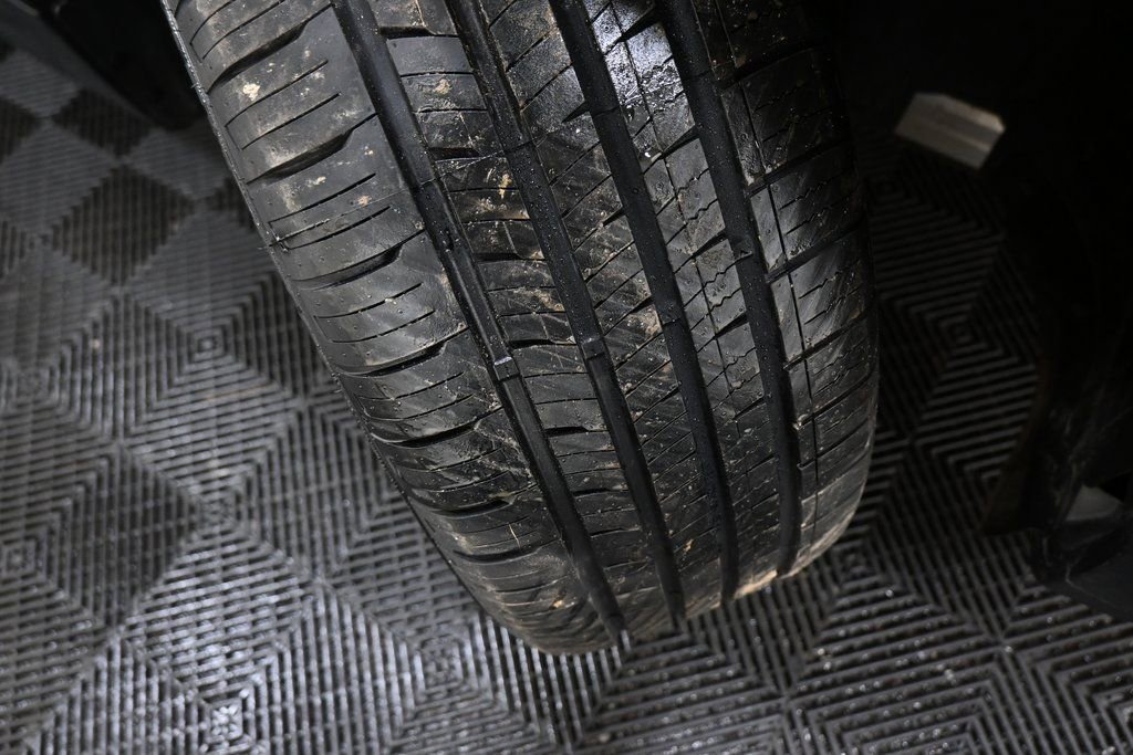 Used 2024 Mercedes-Benz GLB 250 4MATIC image 22